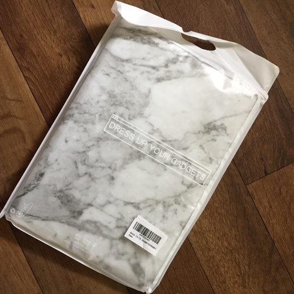 14 Inch Marble Slab in Grey Mac Book Case - Soft Skin by IBENZER - Picture 2 of 10